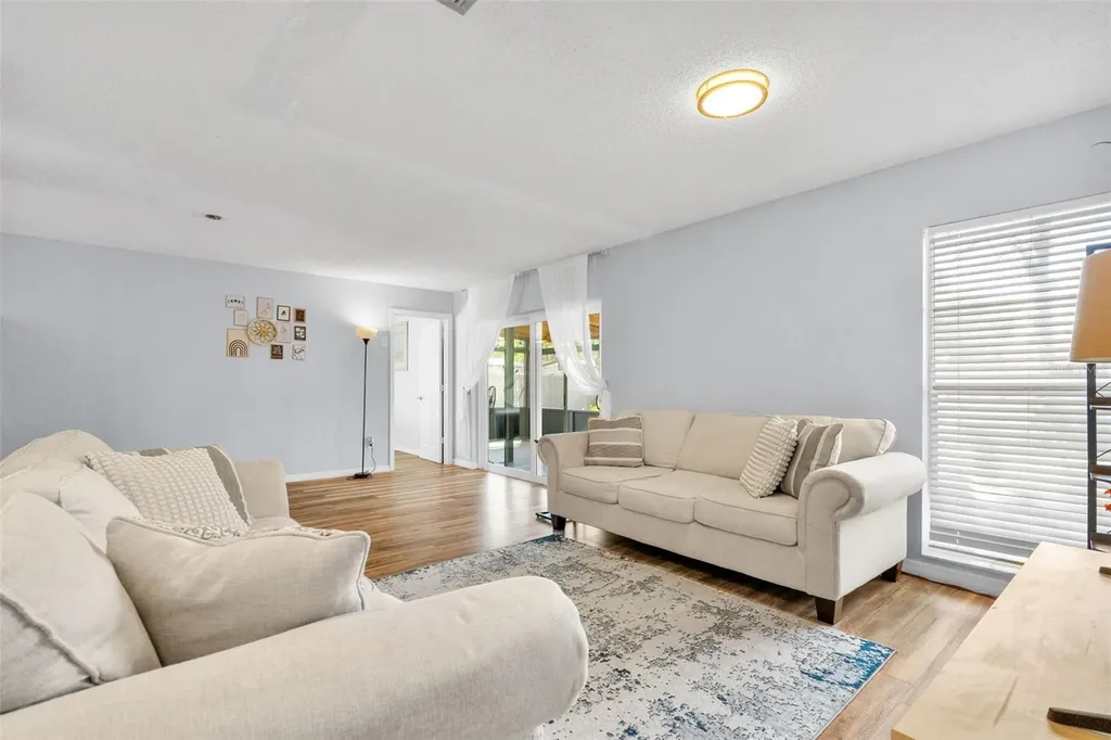 128 Euclid Avenue Seffner FL 33584