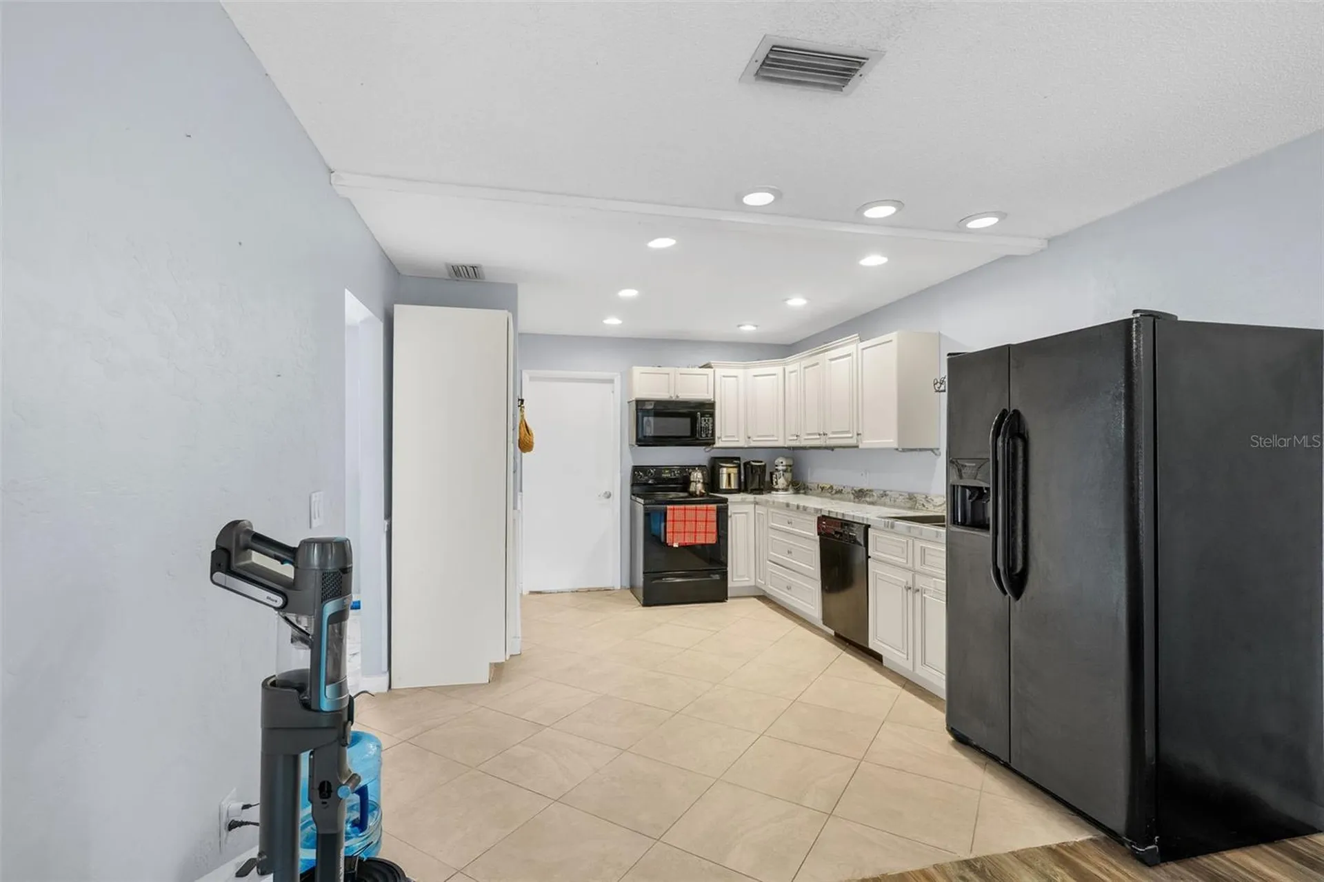 128 Euclid Avenue Seffner FL 33584
