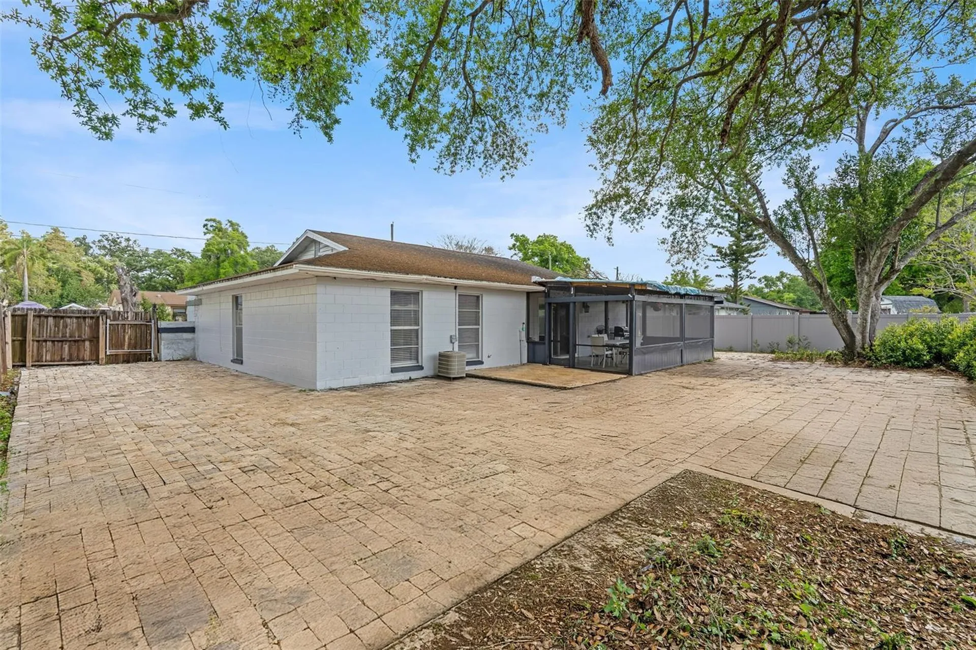 128 Euclid Avenue Seffner FL 33584