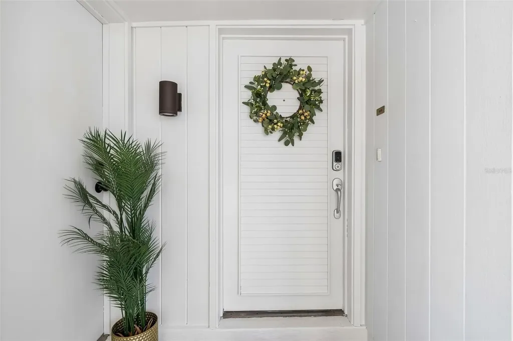 311 Island Way Clearwater Beach FL 33767