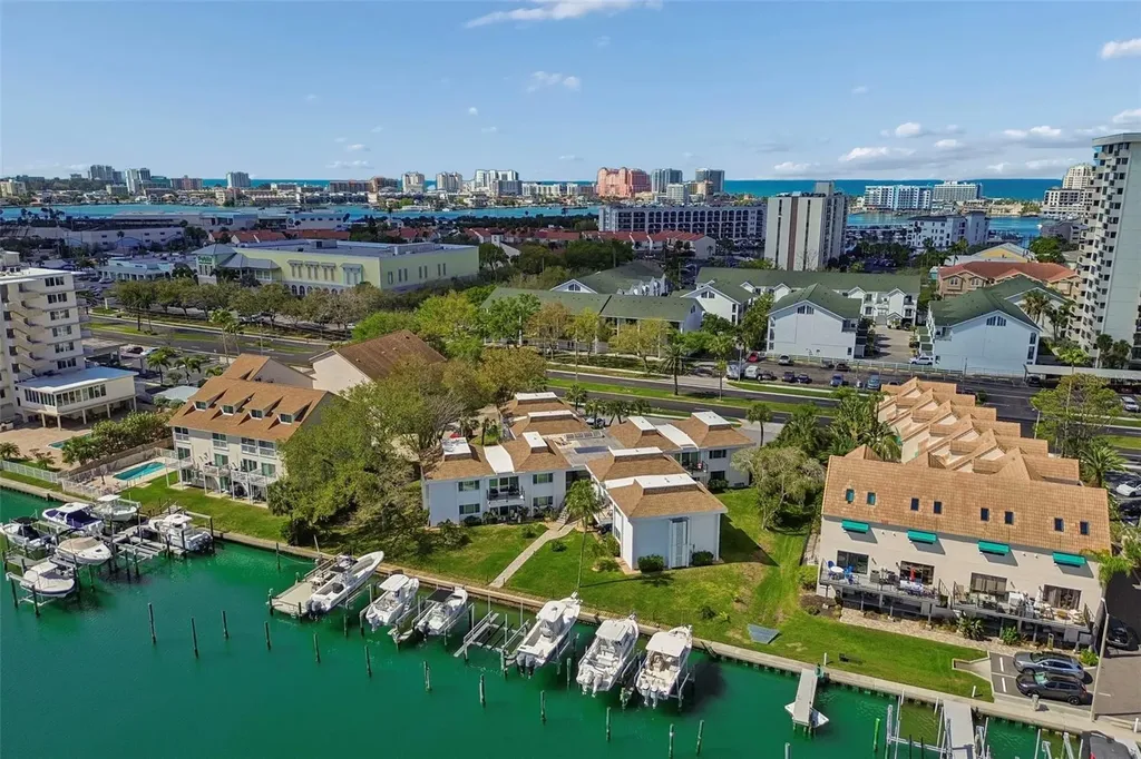 311 Island Way Clearwater Beach FL 33767