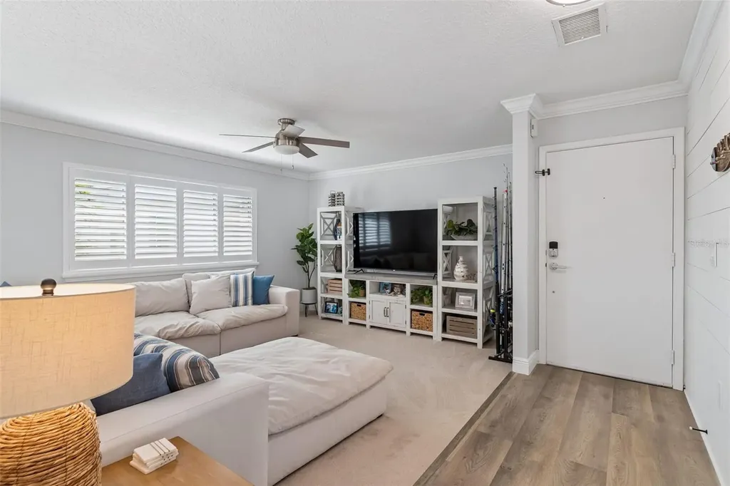 311 Island Way Clearwater Beach FL 33767