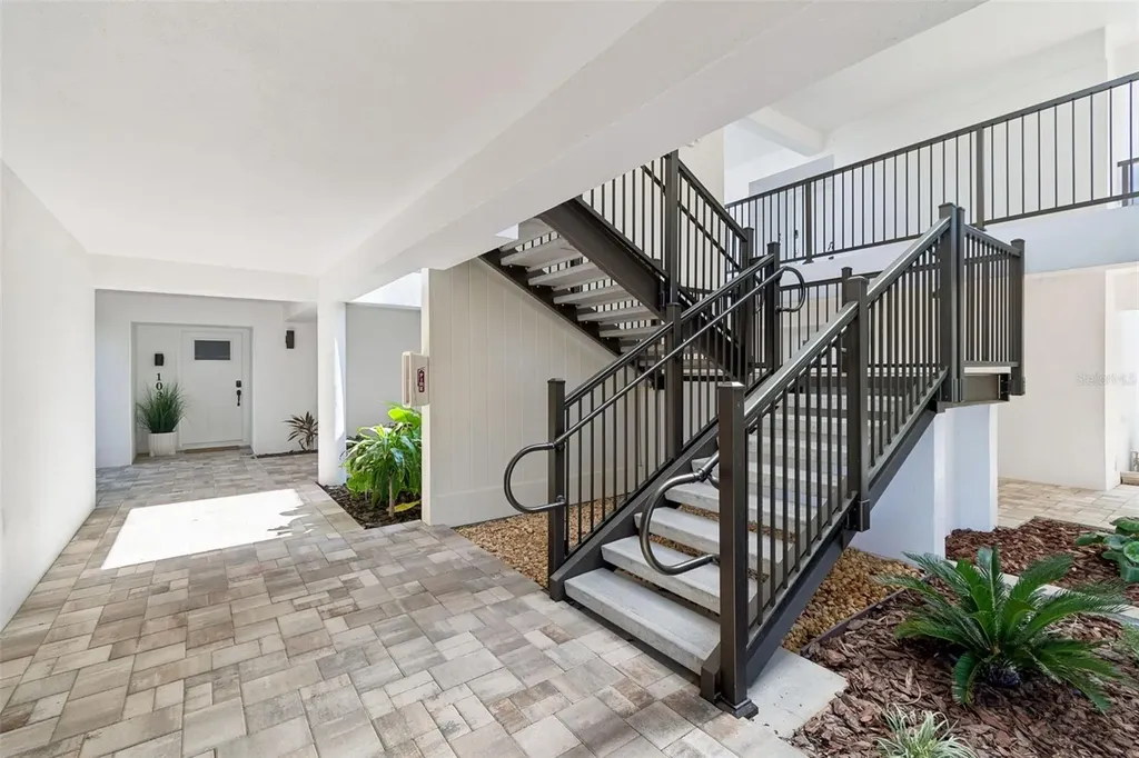 311 Island Way Clearwater Beach FL 33767