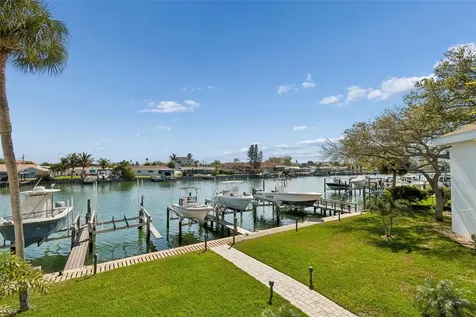 311 Island Way Clearwater Beach FL 33767