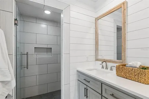 311 Island Way Clearwater Beach FL 33767