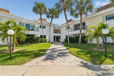 311 Island Way Clearwater Beach FL 33767