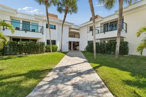 311 Island Way Clearwater Beach FL 33767