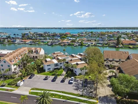 311 Island Way Clearwater Beach FL 33767