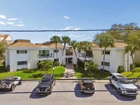 311 Island Way Clearwater Beach FL 33767