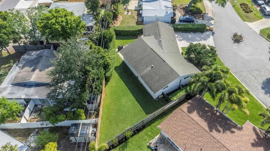 6613 Flamingo Way S St Petersburg FL 33707