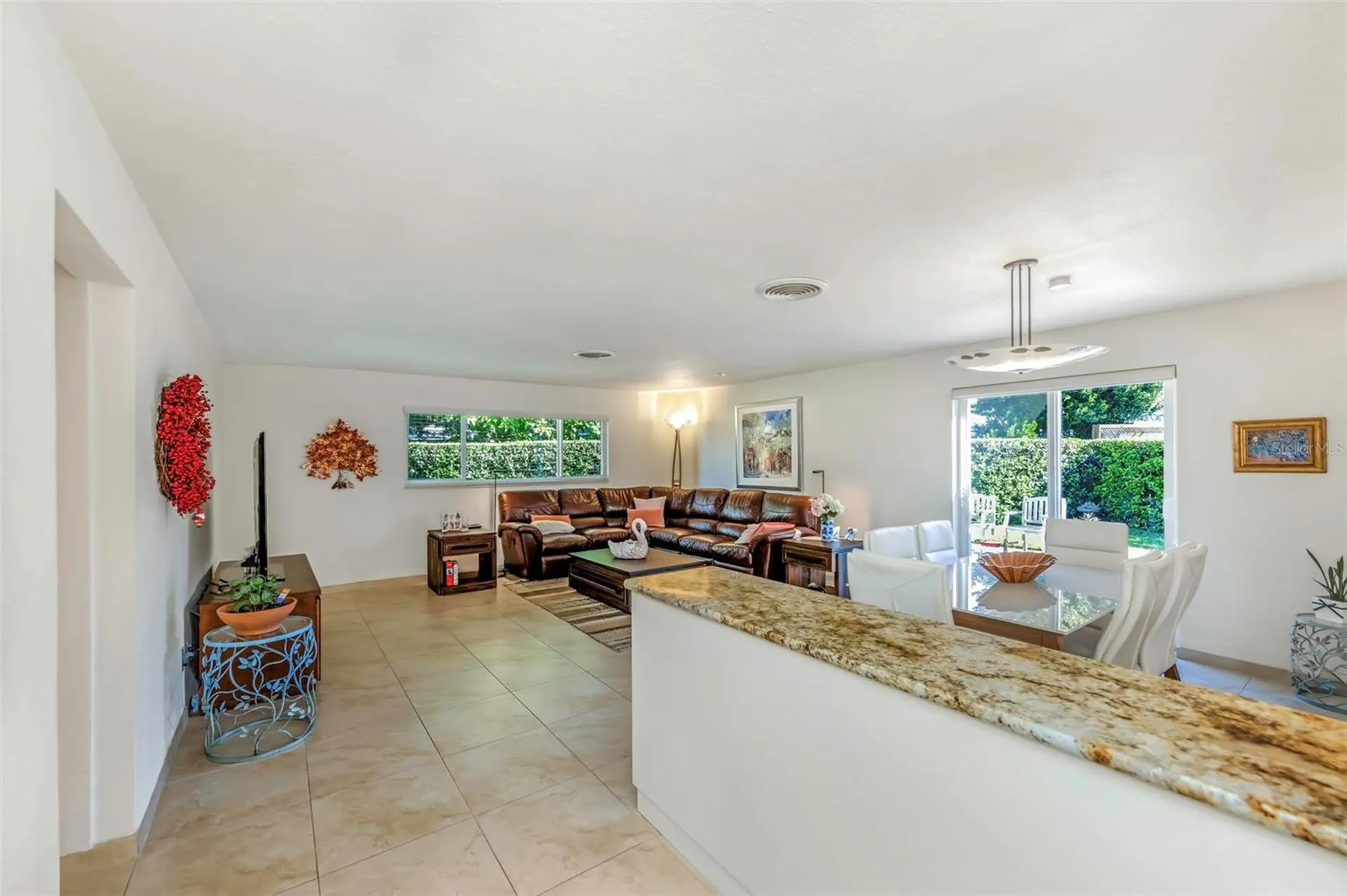 6613 Flamingo Way S St Petersburg FL 33707