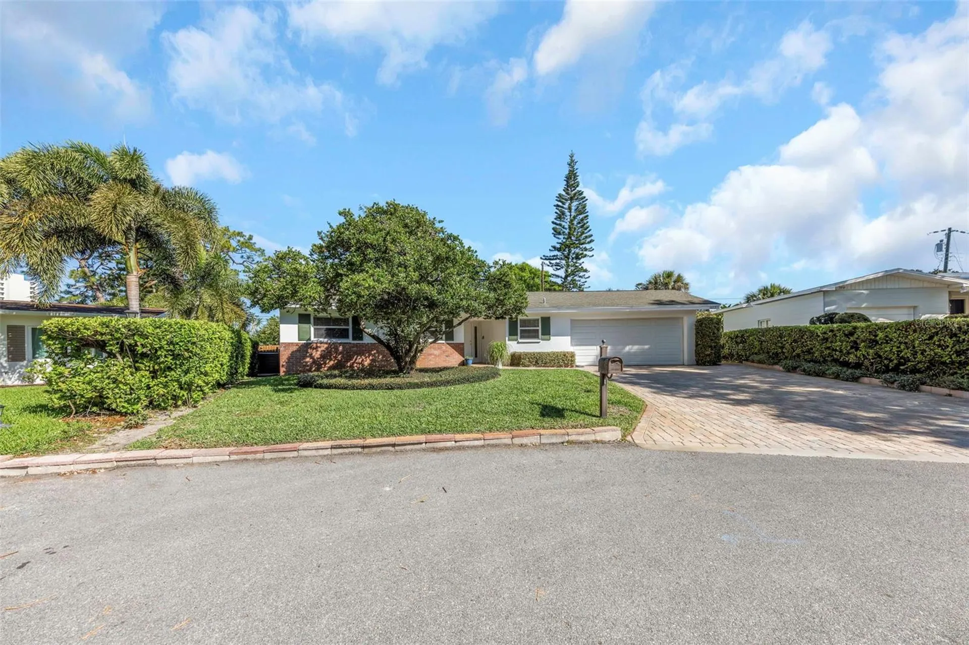 6613 Flamingo Way S St Petersburg FL 33707