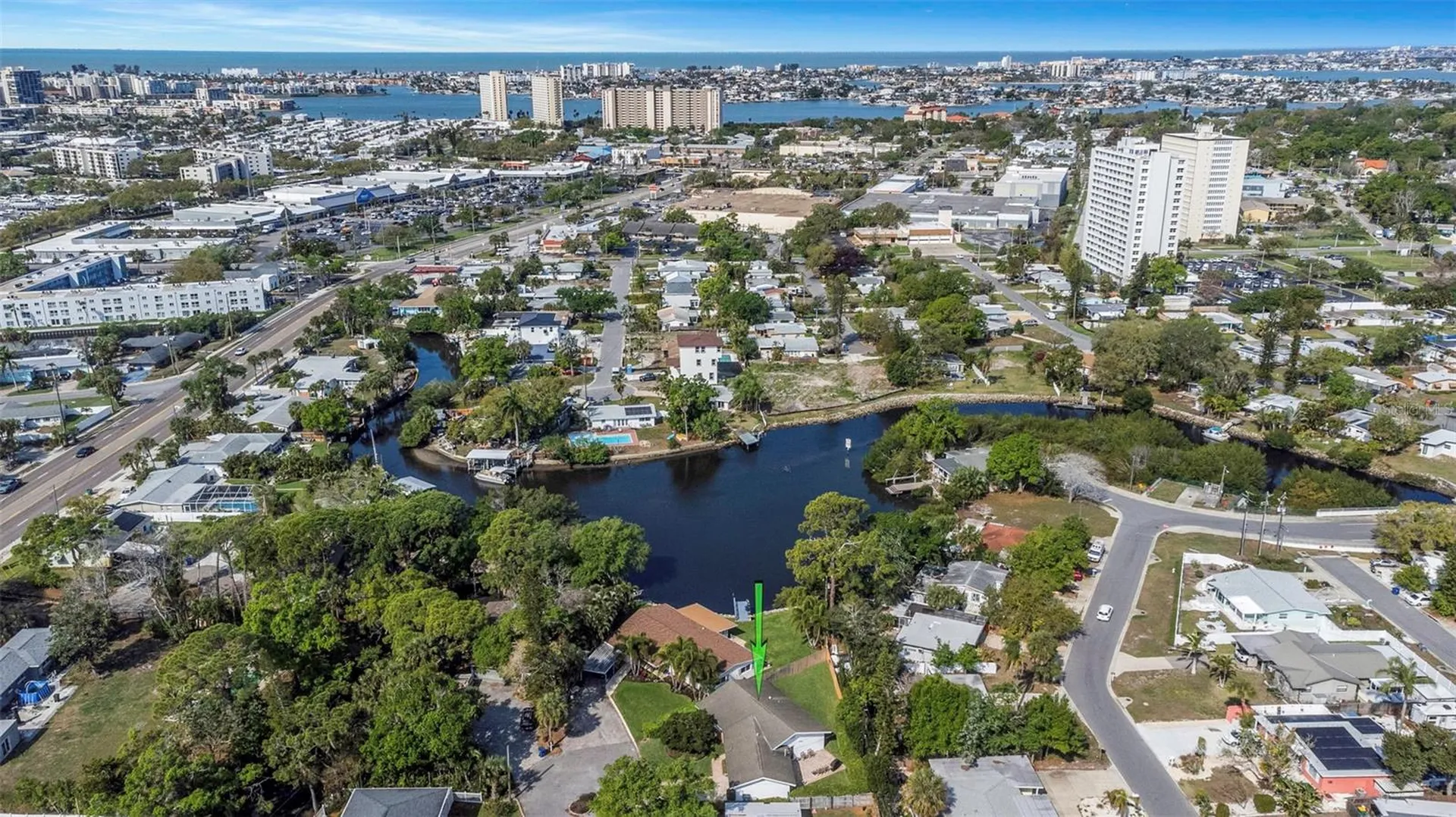 6613 Flamingo Way S St Petersburg FL 33707