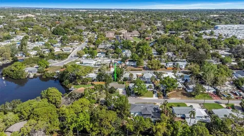 6613 Flamingo Way S St Petersburg FL 33707
