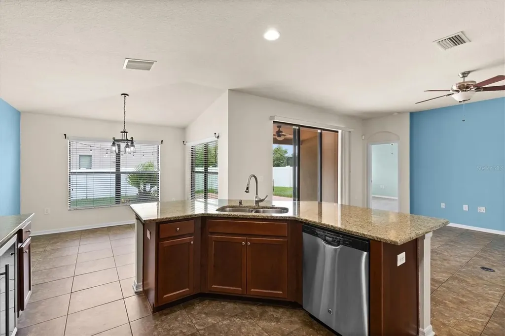 6539 Boulder Run Loop Wesley Chapel FL 33545