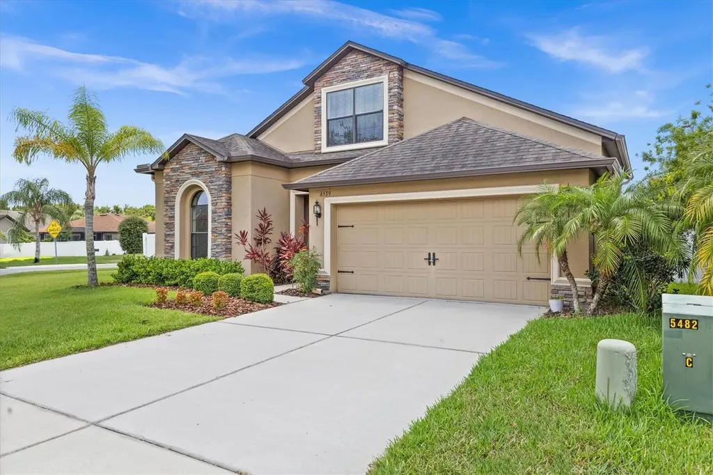6539 Boulder Run Loop Wesley Chapel FL 33545