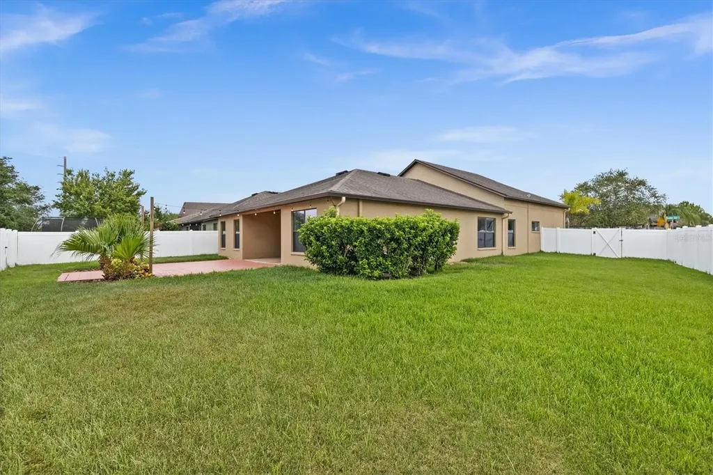 6539 Boulder Run Loop Wesley Chapel FL 33545
