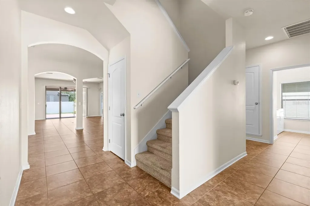6539 Boulder Run Loop Wesley Chapel FL 33545