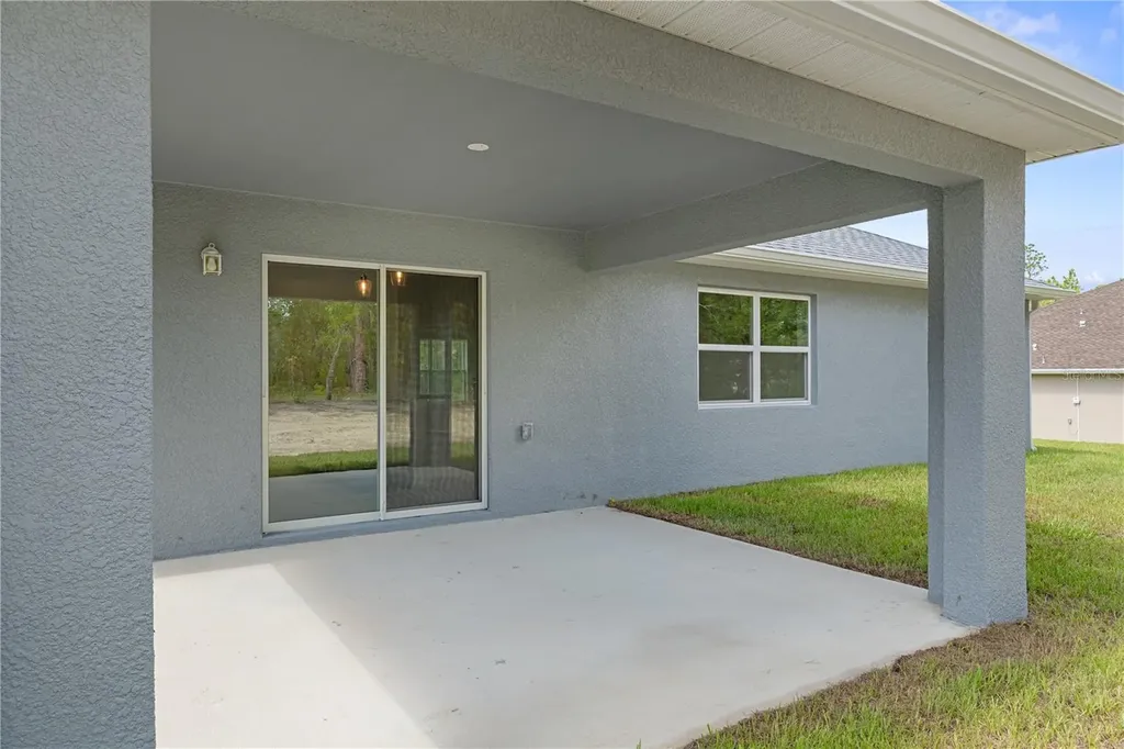 11367 Latchwood Avenue Weeki Wachee FL 34614