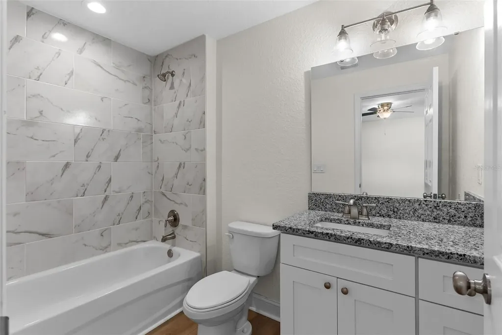 317 Courtland Street Auburndale FL 33823