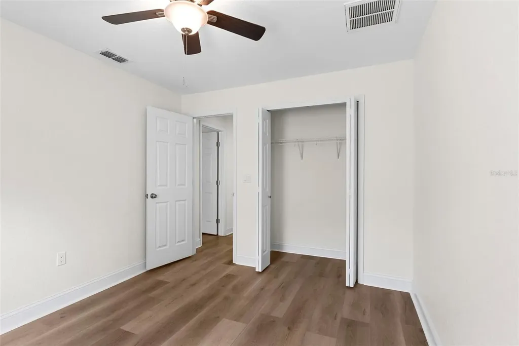317 Courtland Street Auburndale FL 33823