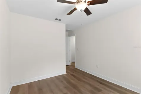 317 Courtland Street Auburndale FL 33823