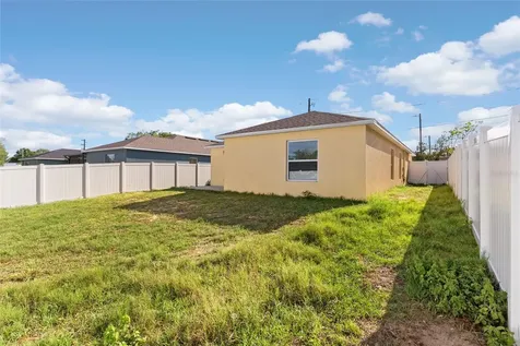 317 Courtland Street Auburndale FL 33823