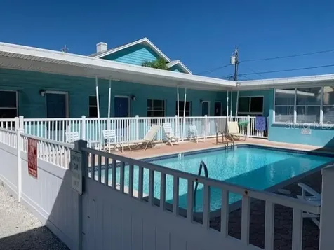 13343 Gulf Boulevard St Petersburg FL 33708