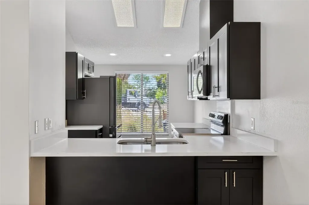112 Anclote Road Tarpon Springs FL 34689