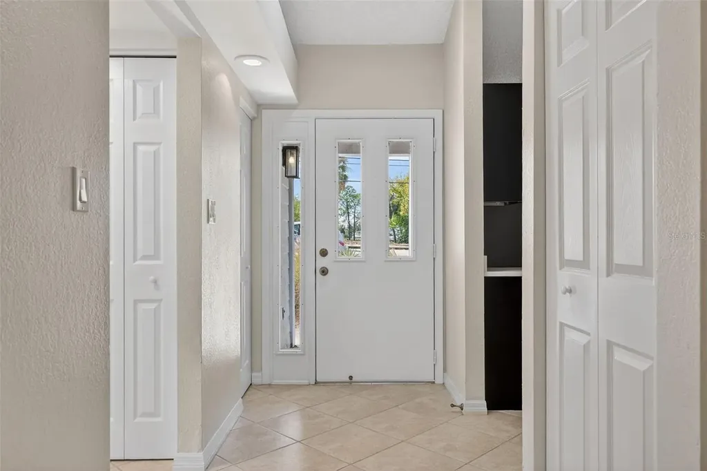 112 Anclote Road Tarpon Springs FL 34689
