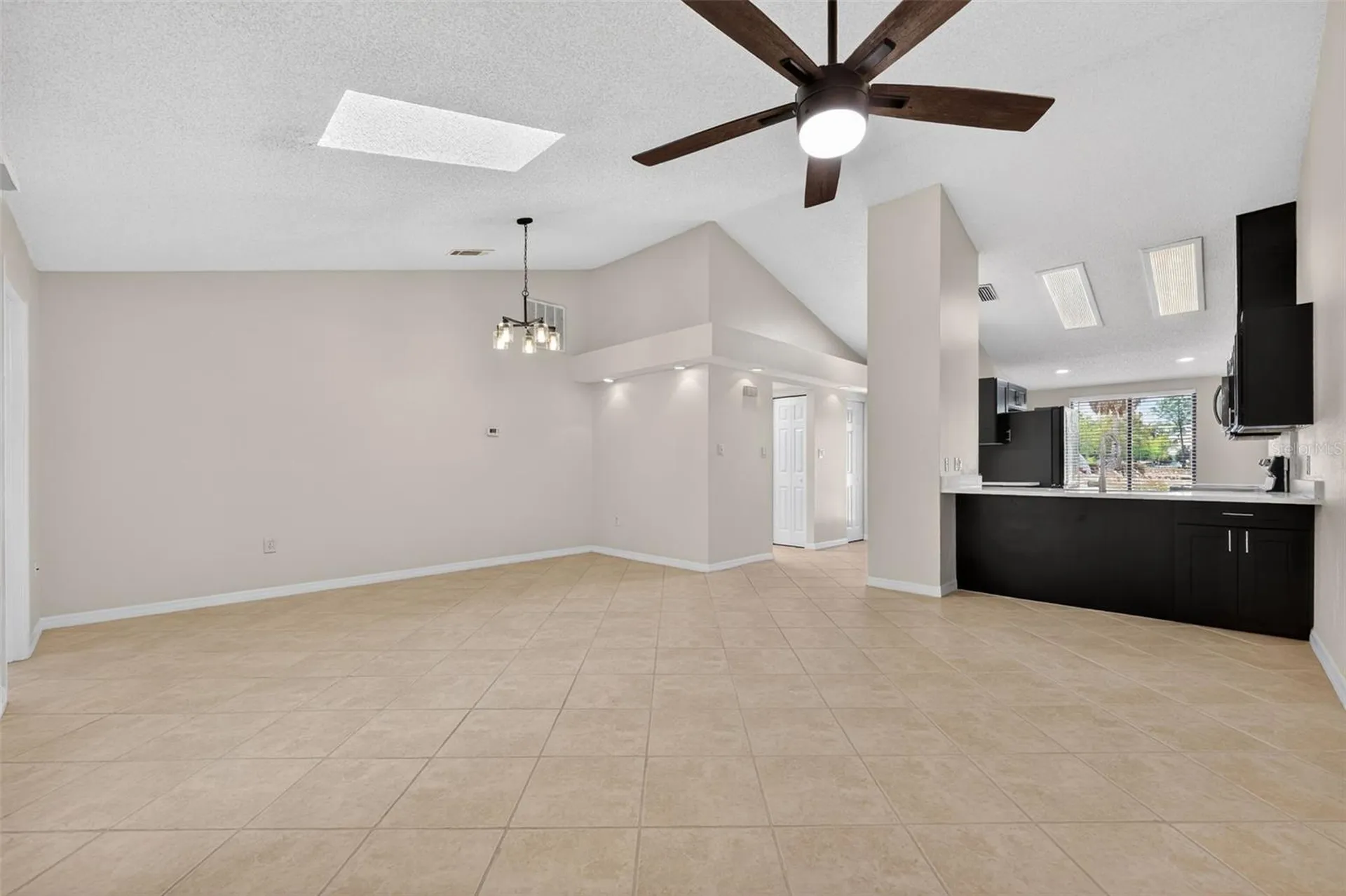 112 Anclote Road Tarpon Springs FL 34689