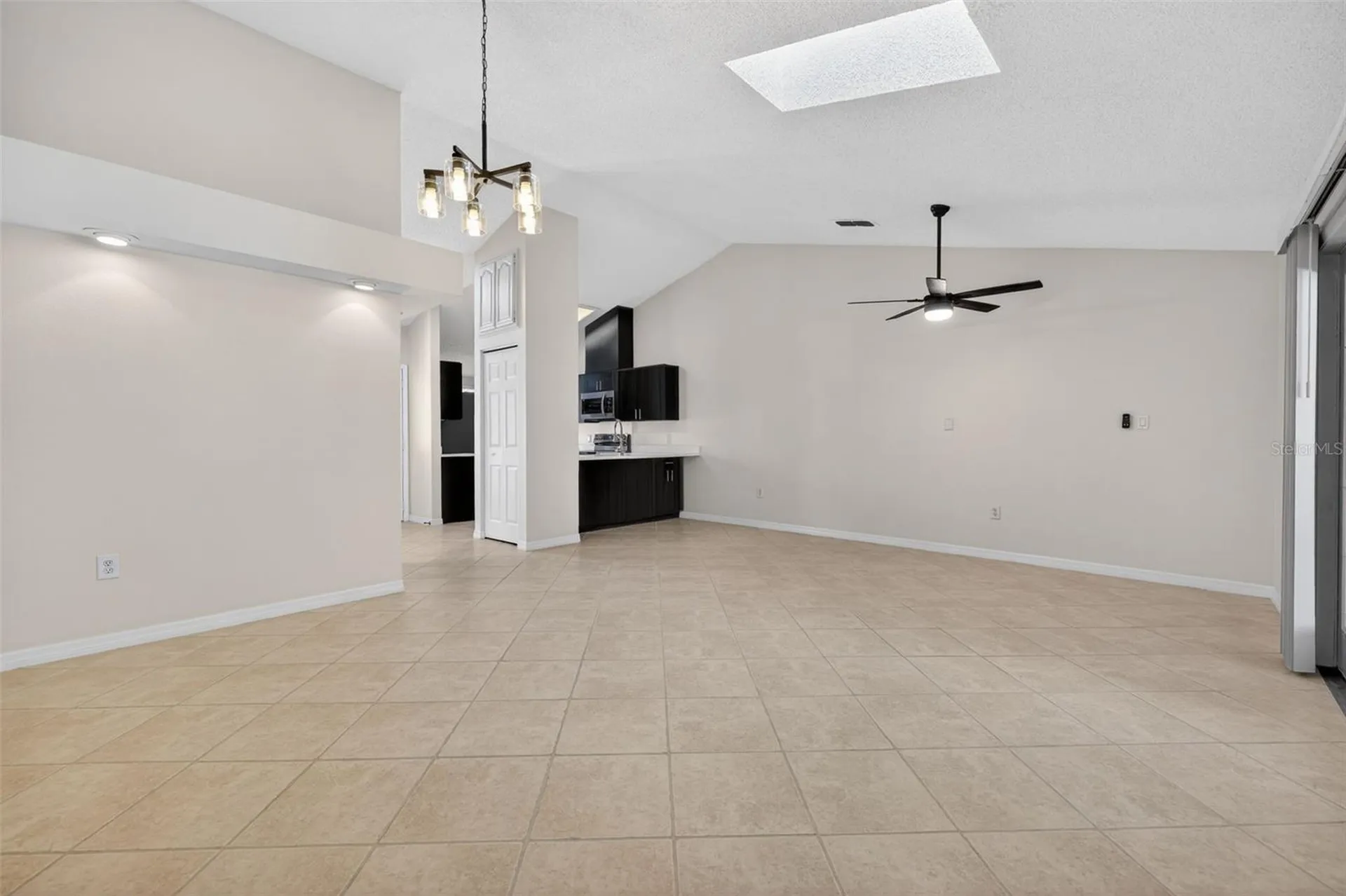 112 Anclote Road Tarpon Springs FL 34689