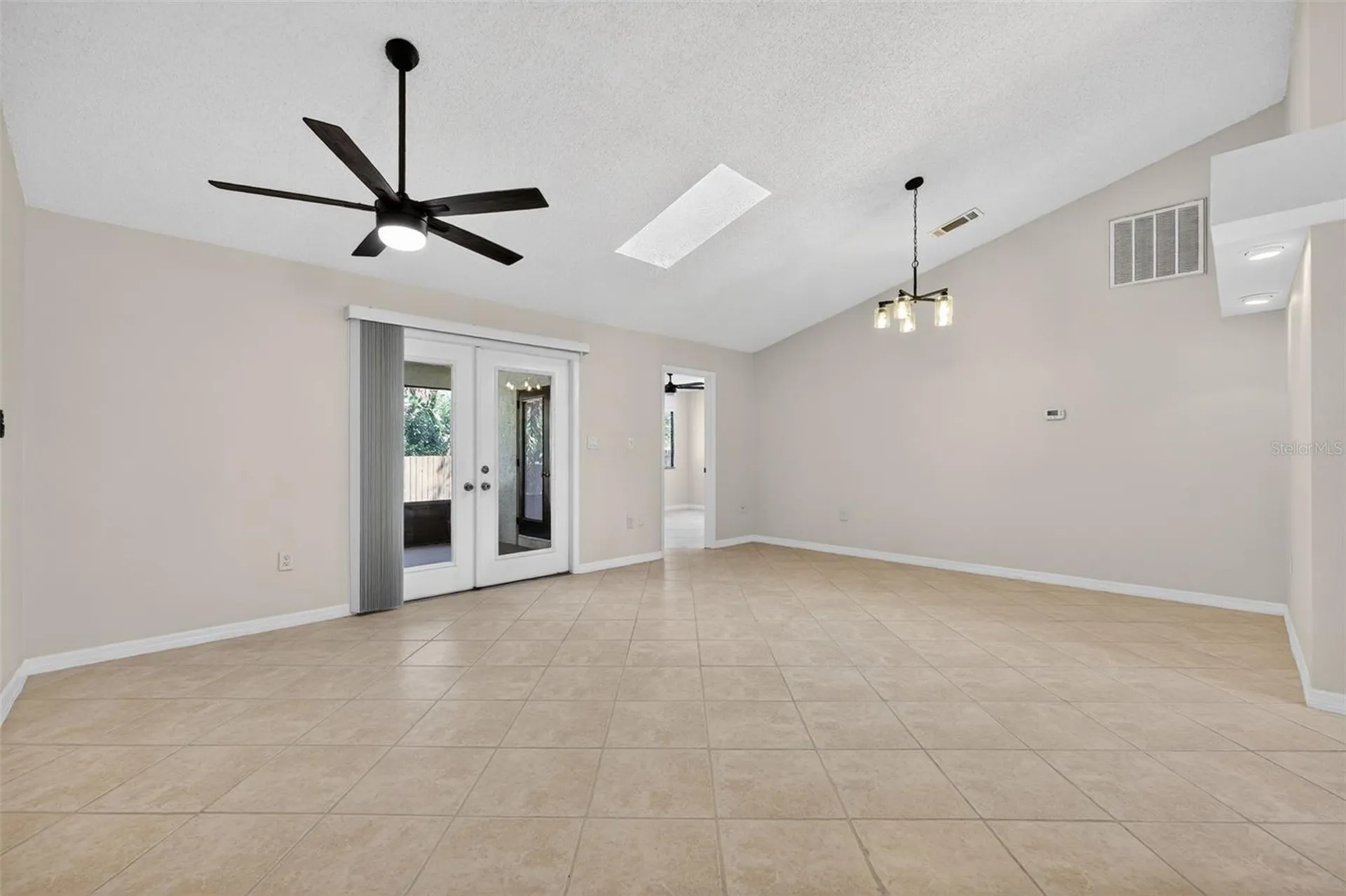 112 Anclote Road Tarpon Springs FL 34689