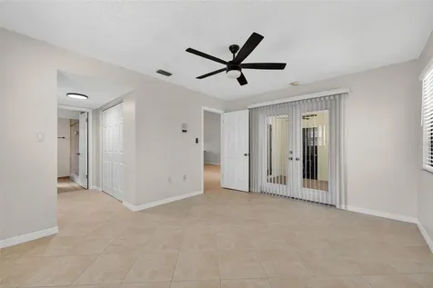 112 Anclote Road Tarpon Springs FL 34689