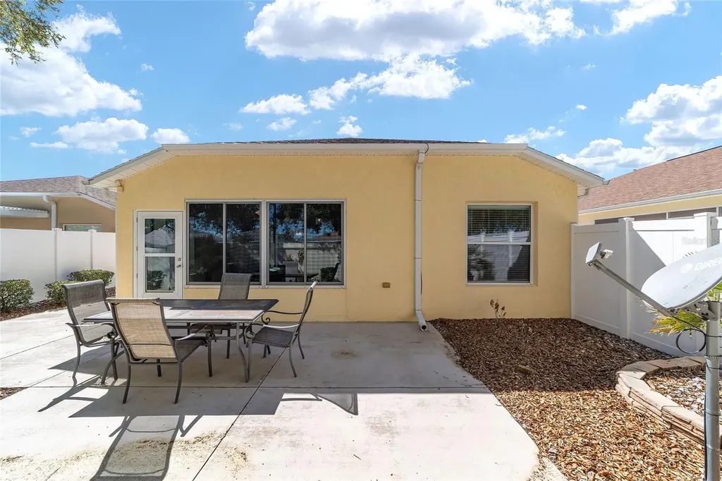 2055 Hydrangea Avenue The Villages FL 32162
