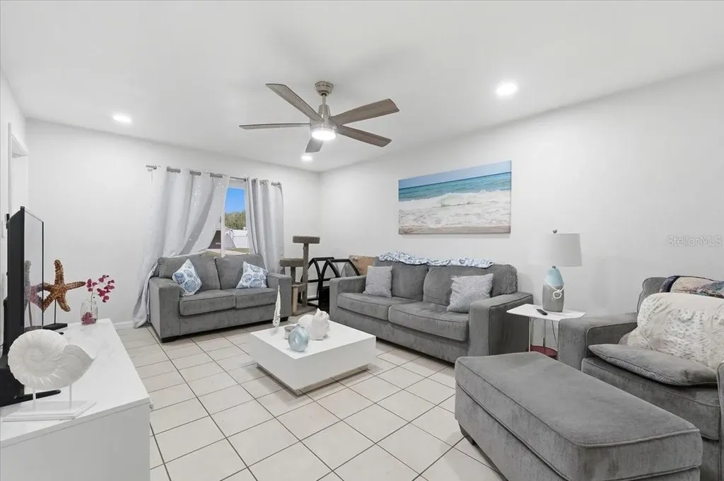 3011 Chabett Avenue Lakeland FL 33810