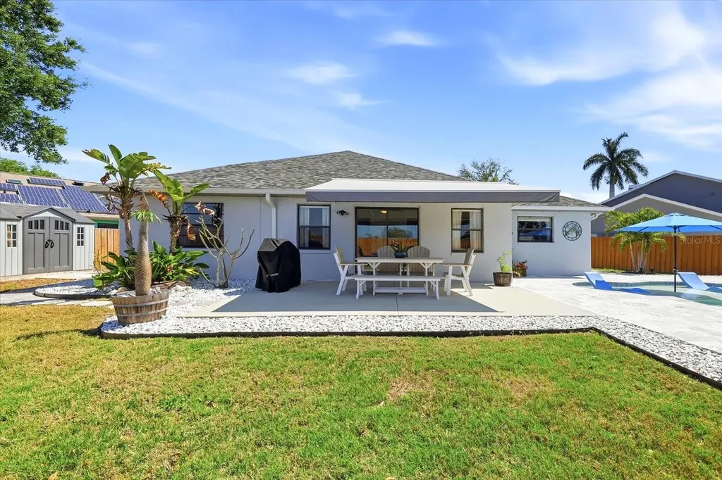 2016 58th Circle S St Petersburg FL 33712