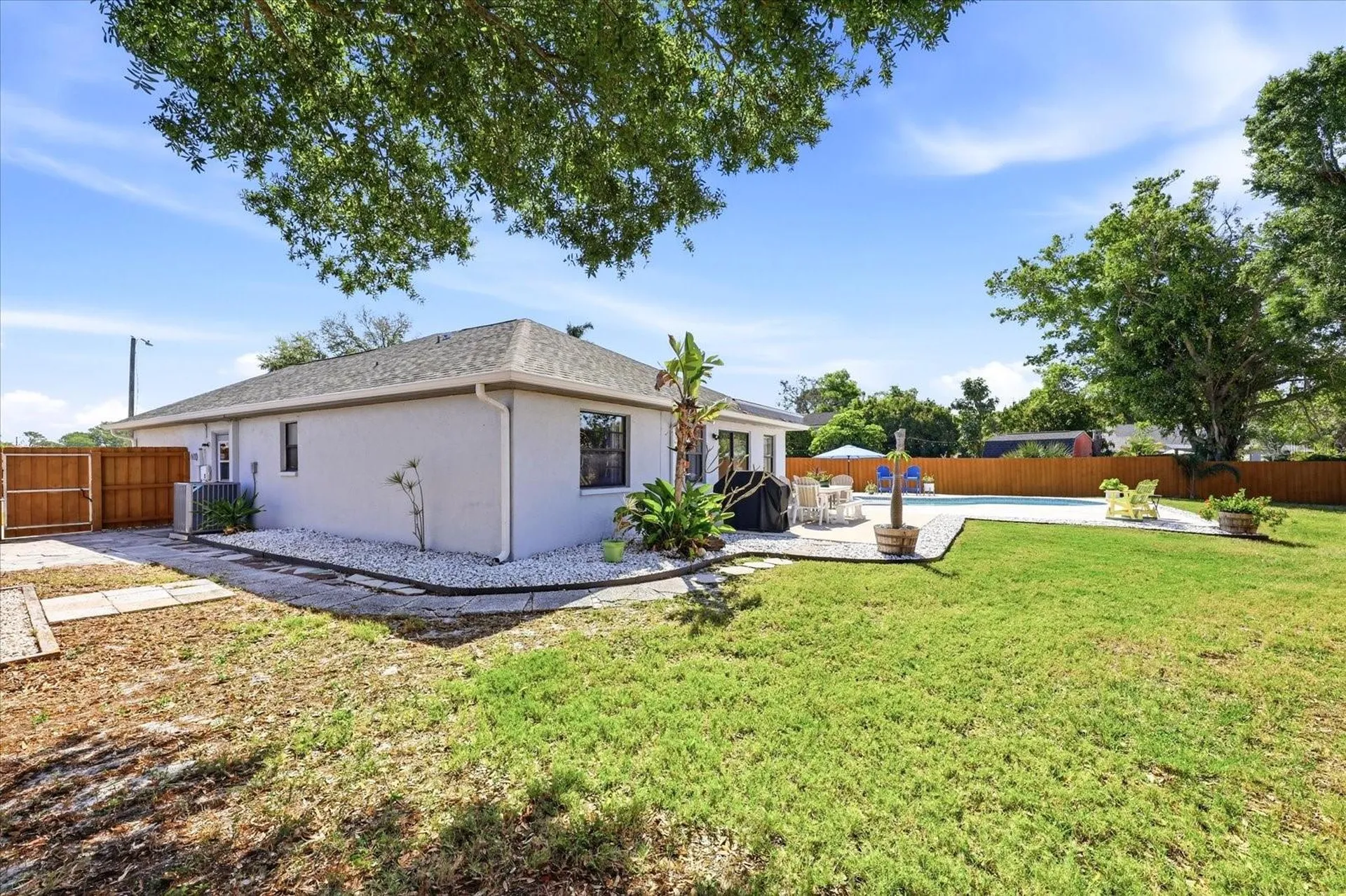 2016 58th Circle S St Petersburg FL 33712