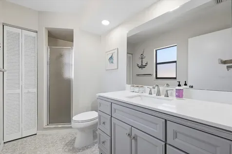 2016 58th Circle S St Petersburg FL 33712