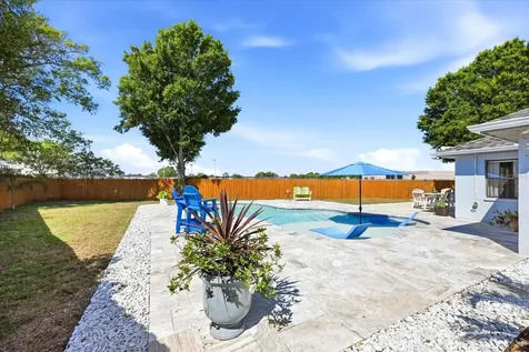 2016 58th Circle S St Petersburg FL 33712