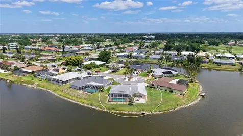 1735 S Gondola Court Venice FL 34293