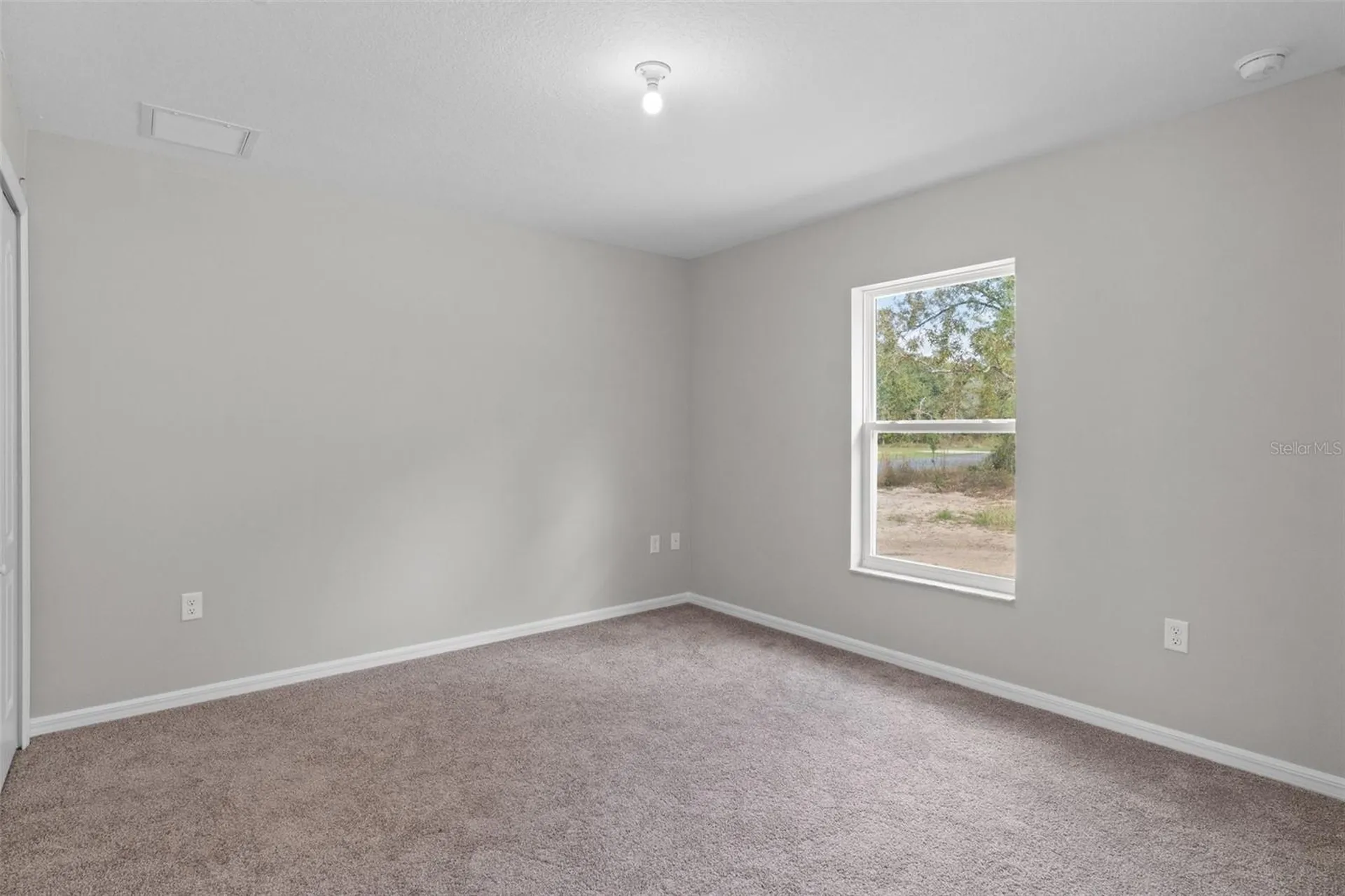 11357 Latchwood Avenue Weeki Wachee FL 34614