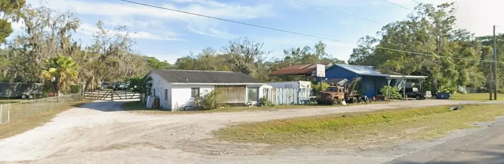 13818 & 13836 Us Highway 41 Spring Hill FL 34610
