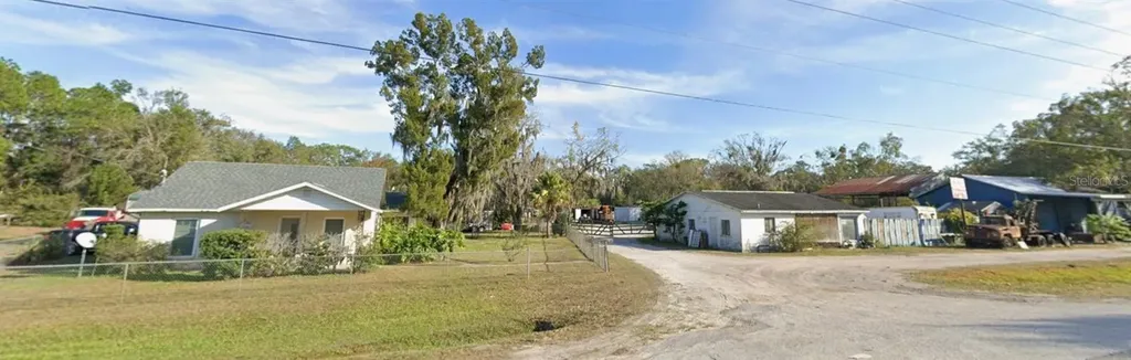 13818 & 13836 Us Highway 41 Spring Hill FL 34610