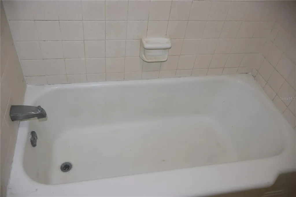 3815 W De Leon Street Tampa FL 33609