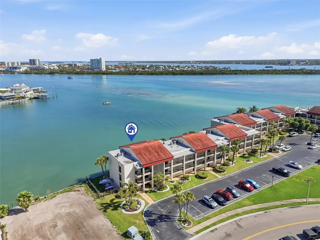 868 Bayway Boulevard Clearwater Beach FL 33767