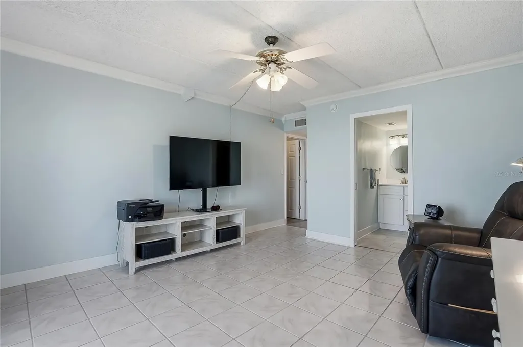 868 Bayway Boulevard Clearwater Beach FL 33767
