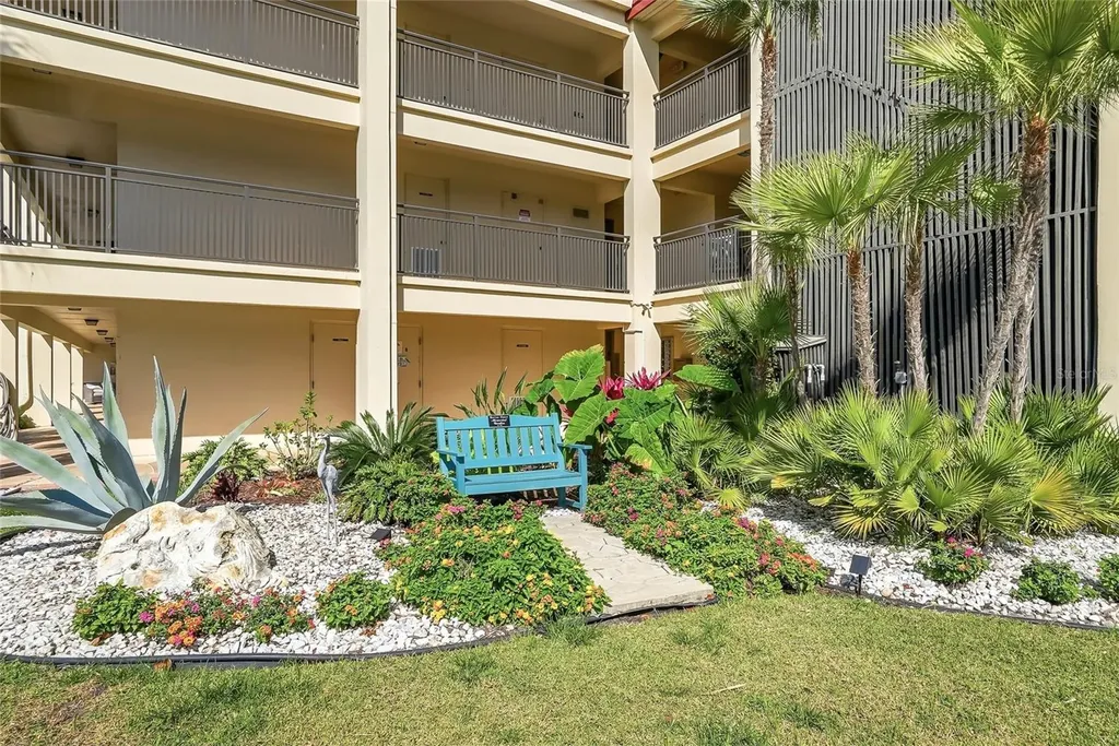 868 Bayway Boulevard Clearwater Beach FL 33767