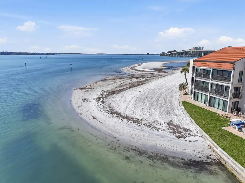 868 Bayway Boulevard Clearwater Beach FL 33767