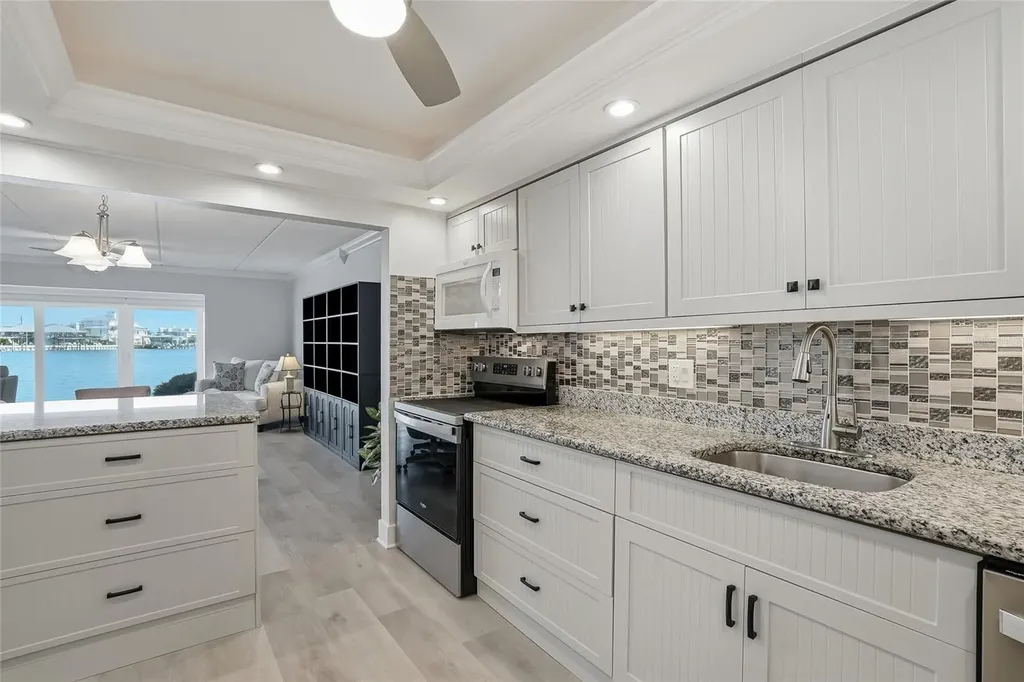 868 Bayway Boulevard Clearwater Beach FL 33767